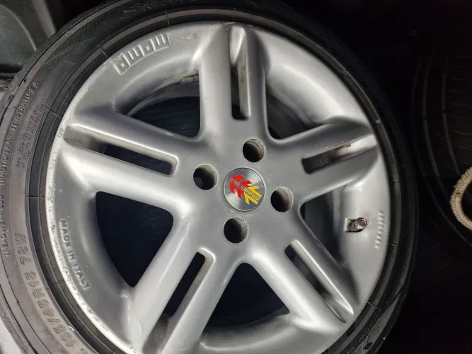 Aro 15 momo