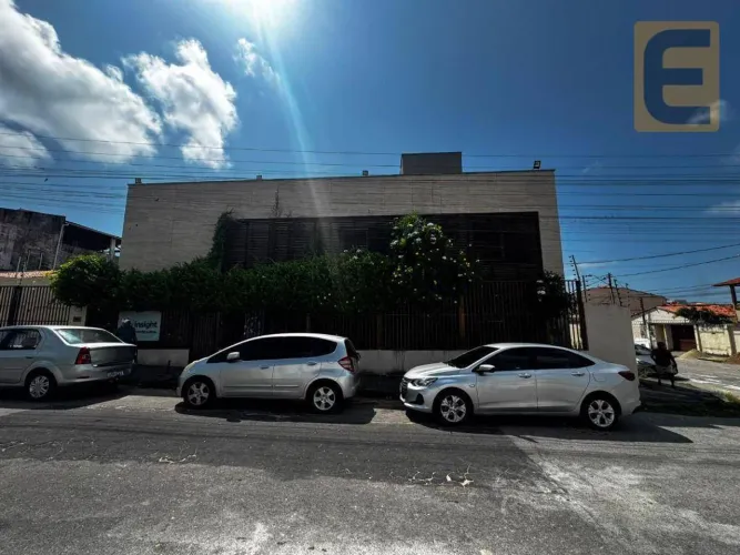 Imóvel comercial com 13 salas para alugar, 140 m² por R$ 10.000/mês - Edson Queiroz - Fort