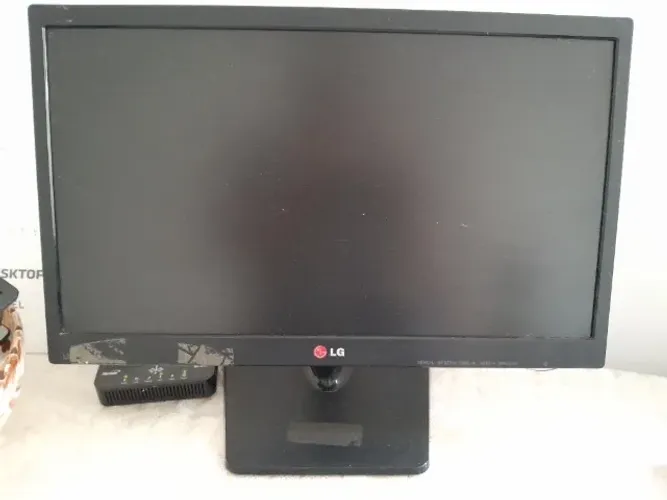 Monitor LG 20"