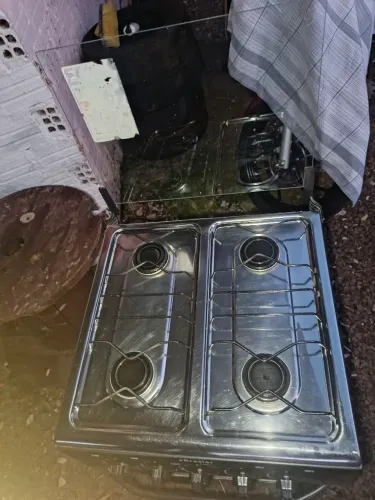 Fogão 4 bocas