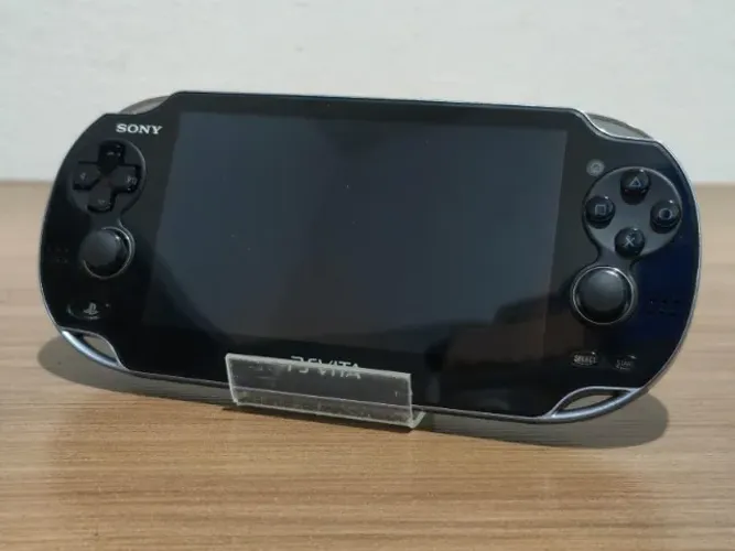 PSvita Fat - Preto