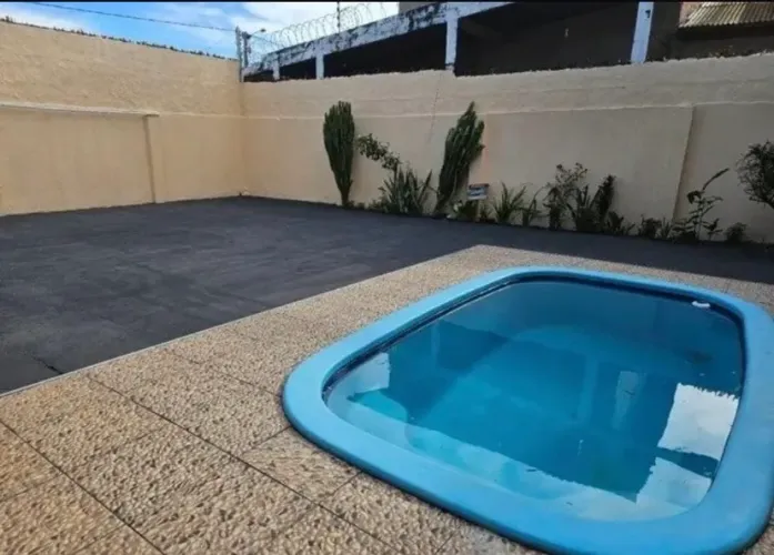 ?Vende-se casa na (ALVORADA)