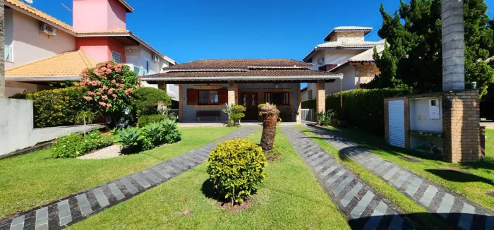 Casa para alugar em Peruíbe-SP