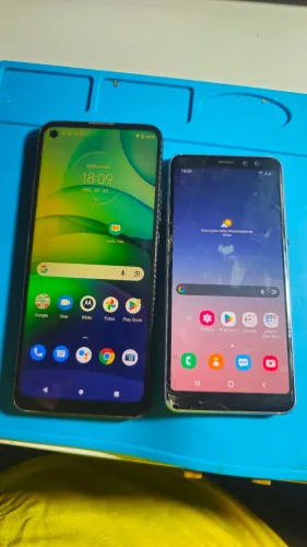 2 celulares para aproveitar peças ou ajeitar