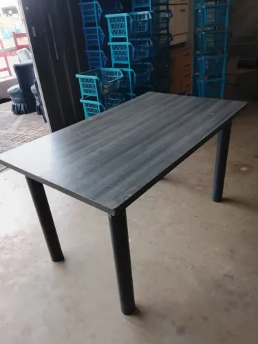 Mesa USADA ENTREGA dentro de Uberlândia MG