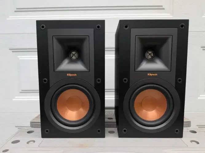 Par De Caixa Bookshelf Klipsch R-15m 340w