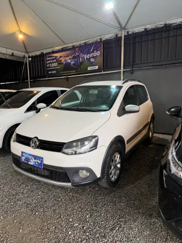 Volkswagen Crossfox 1.6 MI Total Flex 8V 5P 2014
