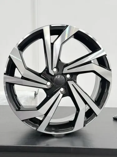 Rodas 18 Volkswagen Jetta Gli 