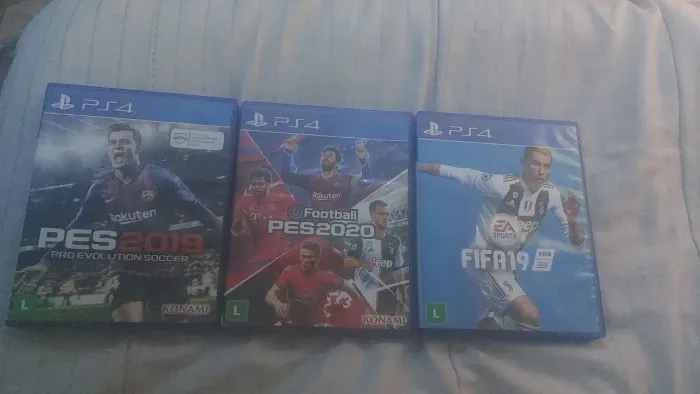 Vendo 3 jogos originais ps4