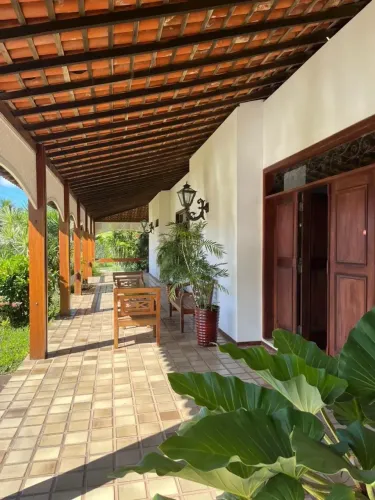 CASA NO OLHO DAGUA COM 2.983m2