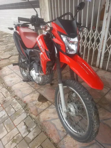 Moto Honda Bros 160 2024