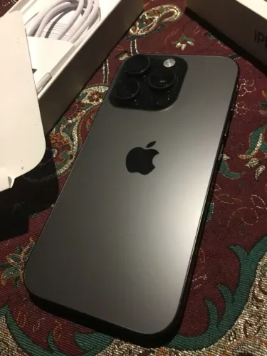 iPhone 16 pro - 128 GB - bateria 95% - ainda na garantia - impecável