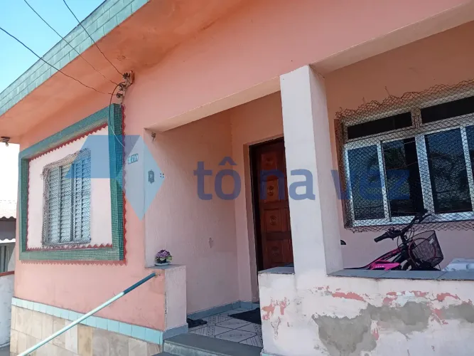 Casas & Sobrados 4 dormitório(s) em Assunção