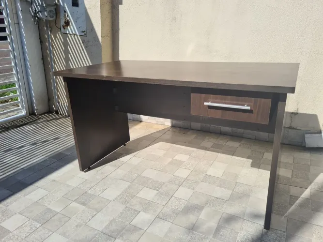 Mesa Escrivaninha em MDF