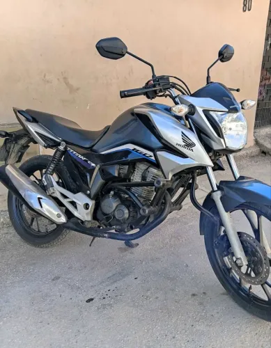 Titan 160