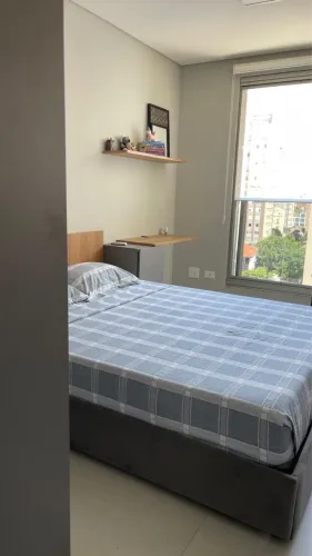 colchão Emma Queen com cama Tok&stok