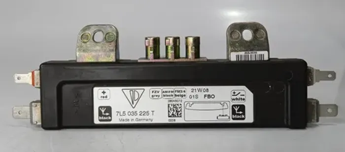 Amplificador De Antena Porche Cayenne 2008 / 7l5035225t Preto