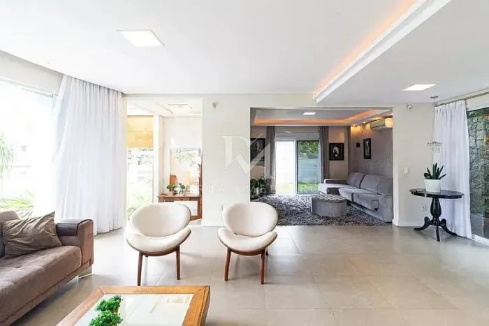 Casa mobiliada com 3 suítes e piscina à venda em Santo Antônio de Lisboa, Florianópolis/SC