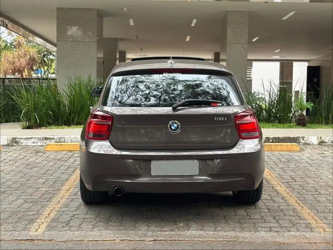 BMW 118IA / Urban/sport 1.6 TB 16V 170cv 5P 2014