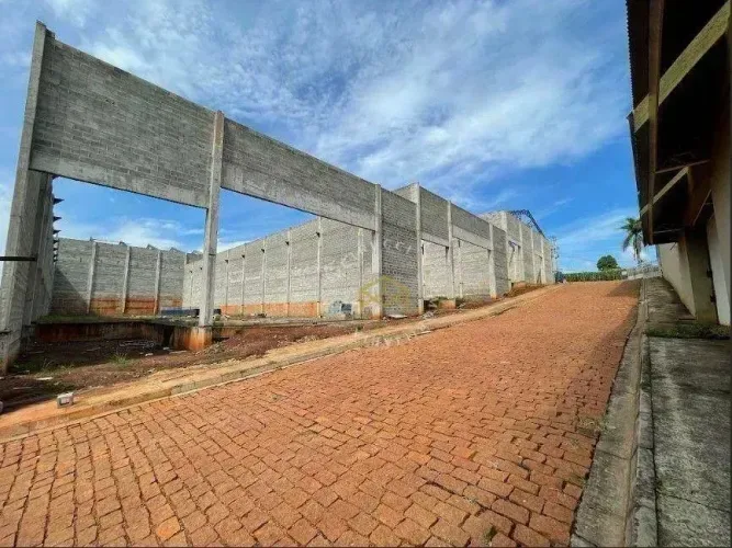 GALPÃO COMERCIAL PARA LOCAÇÃO NO BAIRRO BETEL EM PAULÍNIA/SP.