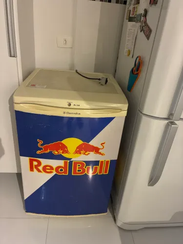 Frigobar eletrolux