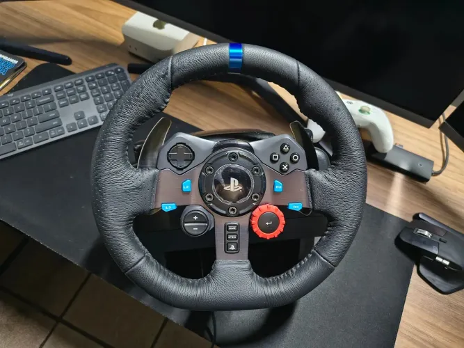 Volante g29 Logitech PS4, PS5 e Pc NOVO, IMPORTADO