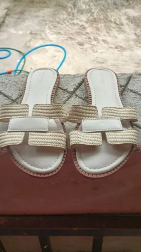 Rasteira 36 (calça 37)