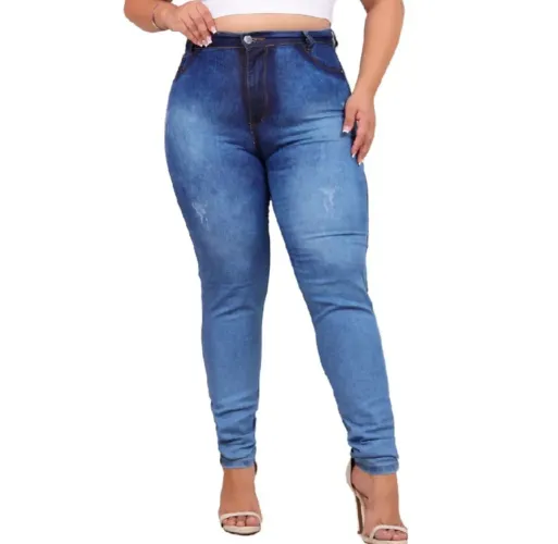 Vendo calça jeans plus size tam:54 nunca usada.