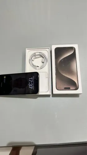 Vendo IPhone 15 Pro Max 256 Gb. Space Gray 