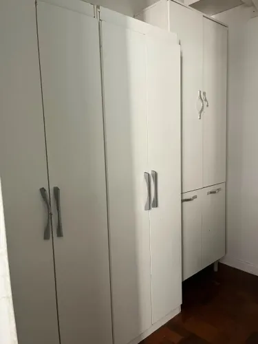 Conjunto 3 Armários Multiuso Brancos Grandes com Prateleiras