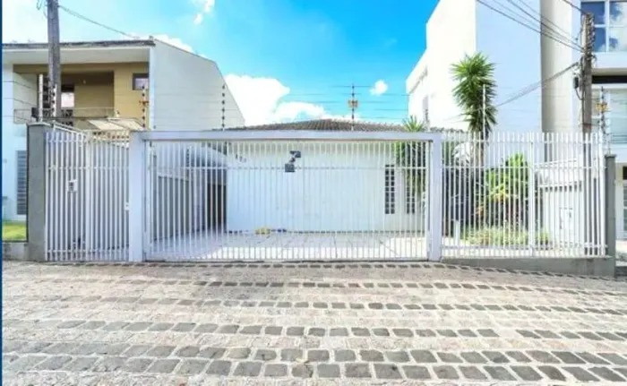 Casa Comercial para Locação em Curitiba, São Francisco, 3 banheiros