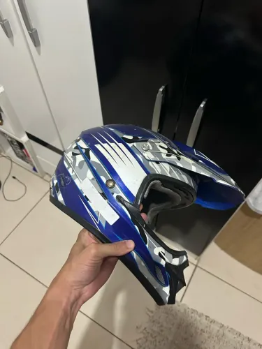 Vendo capacete