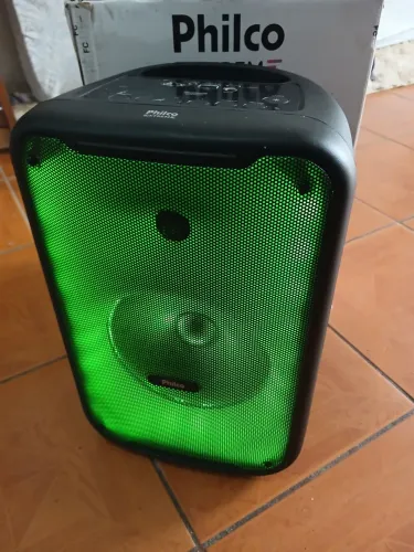 Caixa de som amplificada