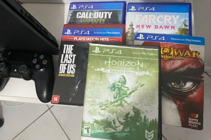 PlayStation 4 slim