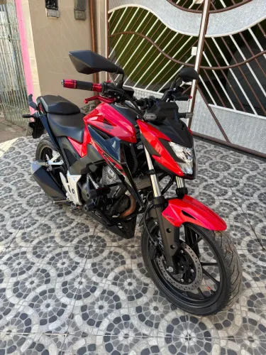 CB 300 2024