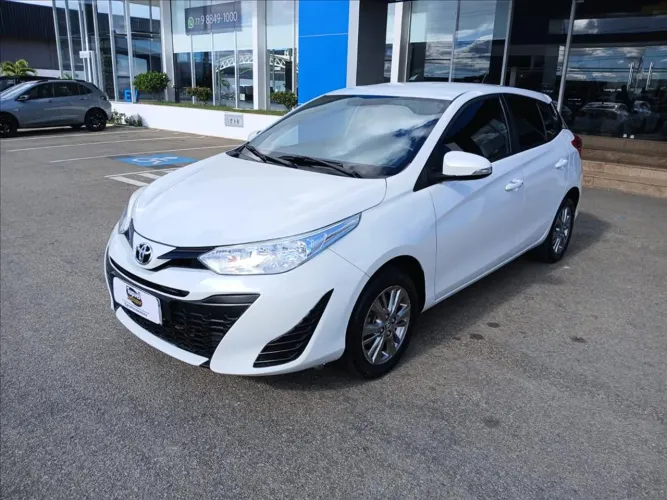 Toyota Yaris XL 1.5 Flex 16V 5P Aut. 2021