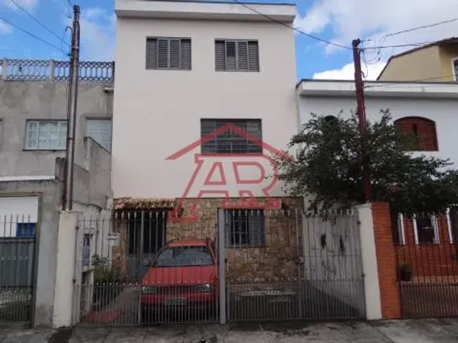 CASA GRANDE MOBILIADA COM GARAGEM