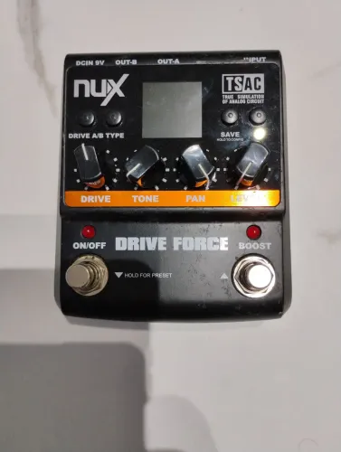Pedaleira Nux Drive Force ( semi nova )