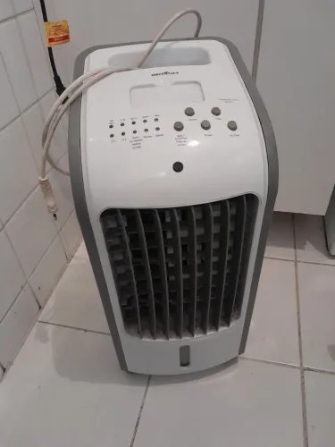 Climatizador COM DEFEITO - Britânia BCL01F