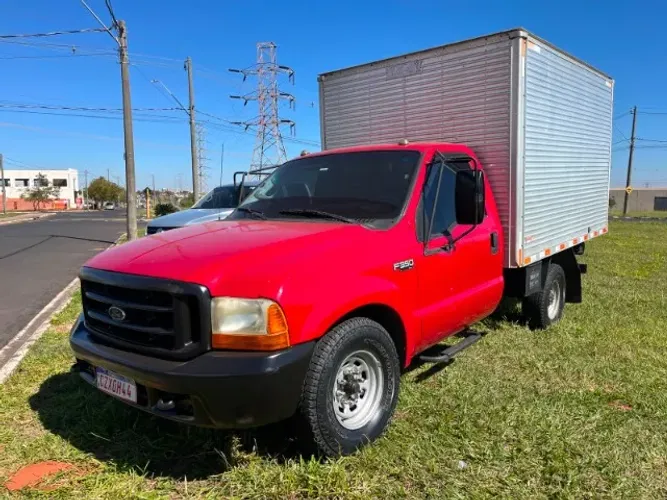 F350 bau ano 2002 direcao hidráulica, embreagem completa zera e tapeçaria muito concervad