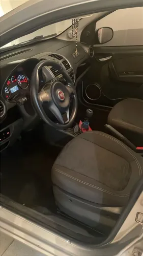 Fiat Palio Attractive 1.0 EVO Fire Flex 8V 5P 2017