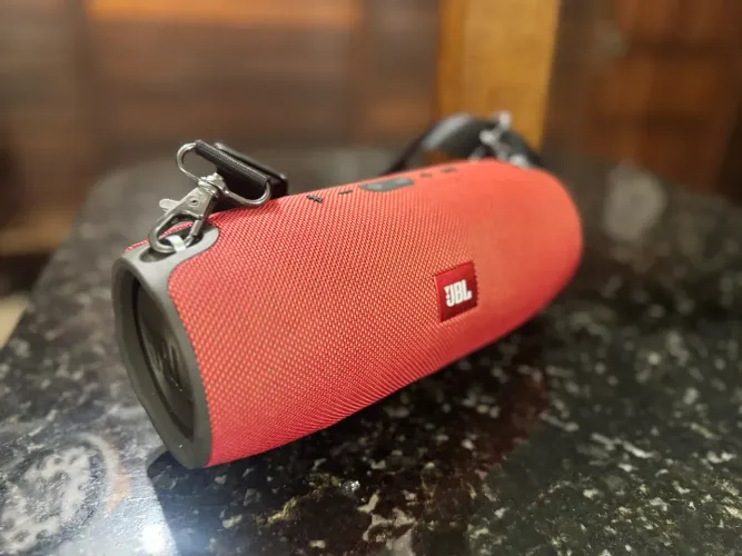 JBL XTREME