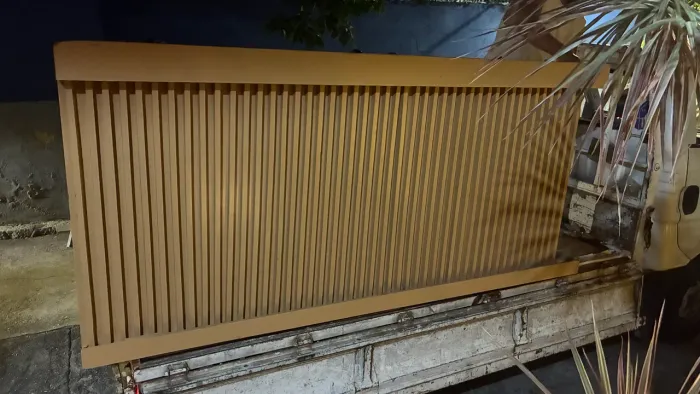 Balcão Ripado para eventos 4,80 m 