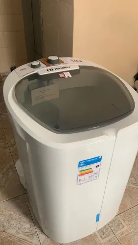 Tanquinho de Lavar Roupa Mueller Big 14 kg com sistema de Drenagem no Painel