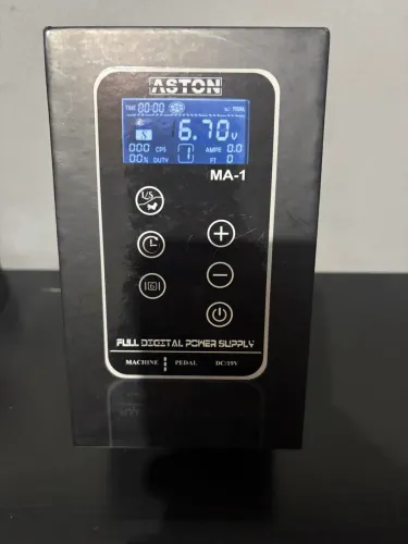 Fonte digital aston machine