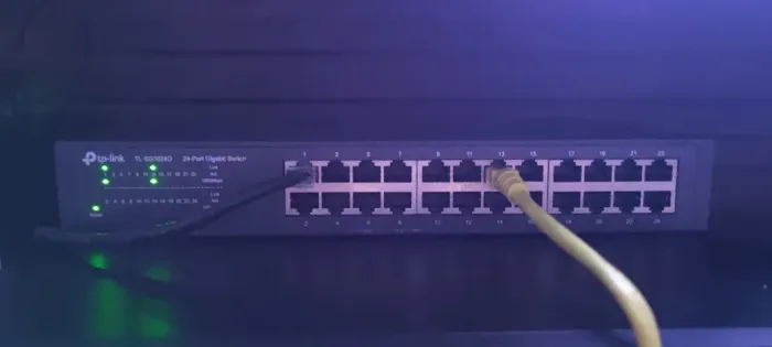 Switch Gigabit de 24 portas TP-Link TL-SG1024D