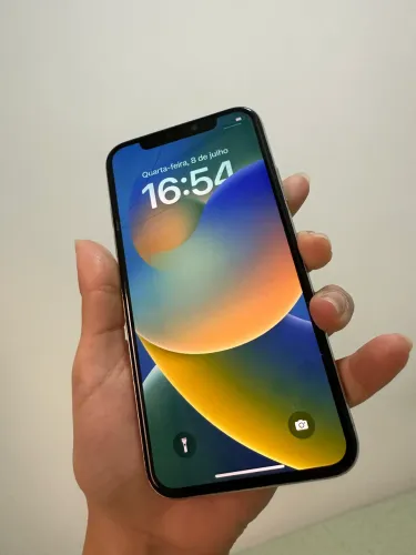 iPhone X - R$700,00