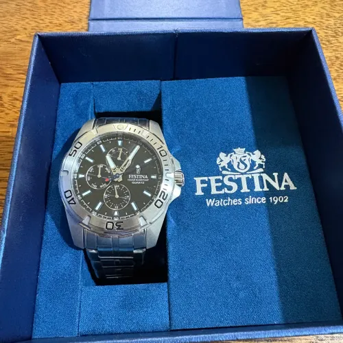 Relógio festina 42 mm