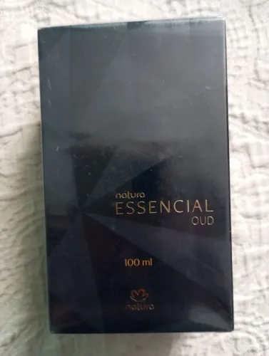 perfume essencial OUD