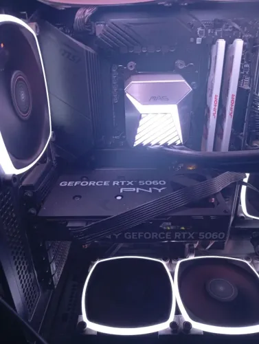 NVIDIA RTX 5060 8GB - PLACA DE VIDEO
